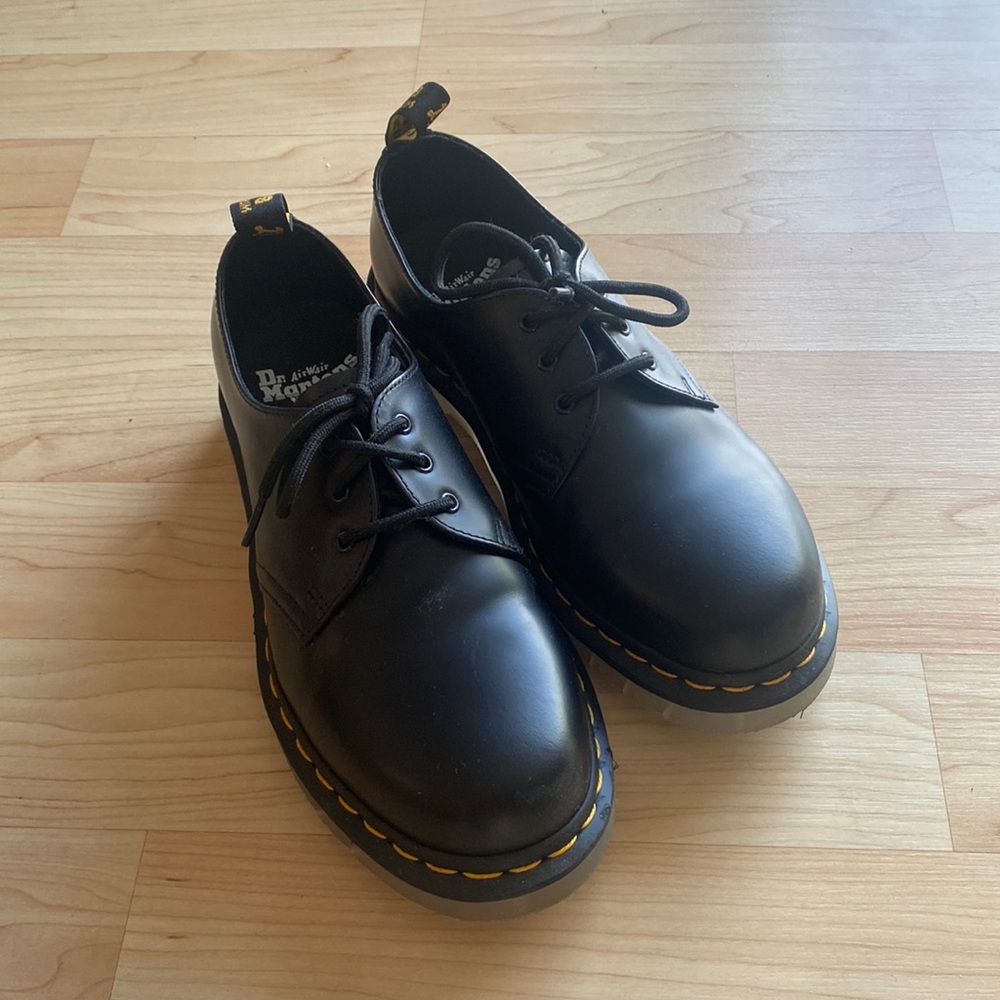 Dr Martens 1461 classic loafer size 8 women’s, 39 eu